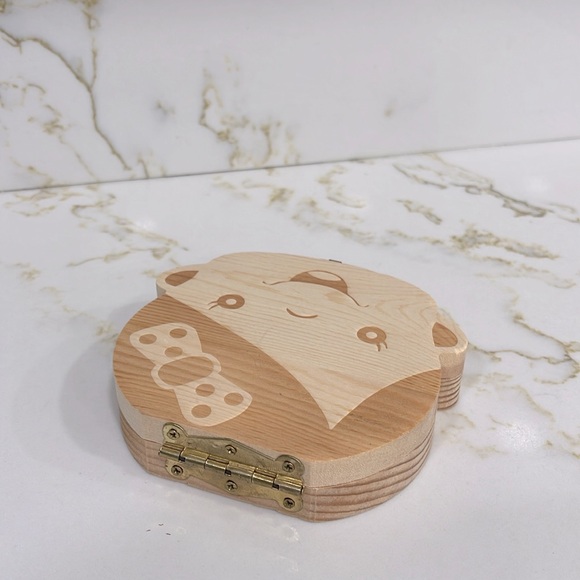 BRAND NEW BABY TOOTH FAIRY & FIRST CURL, & UMBILICAL CORD PINE WOOD KEEPSAKE BOX - Picture 13 of 13